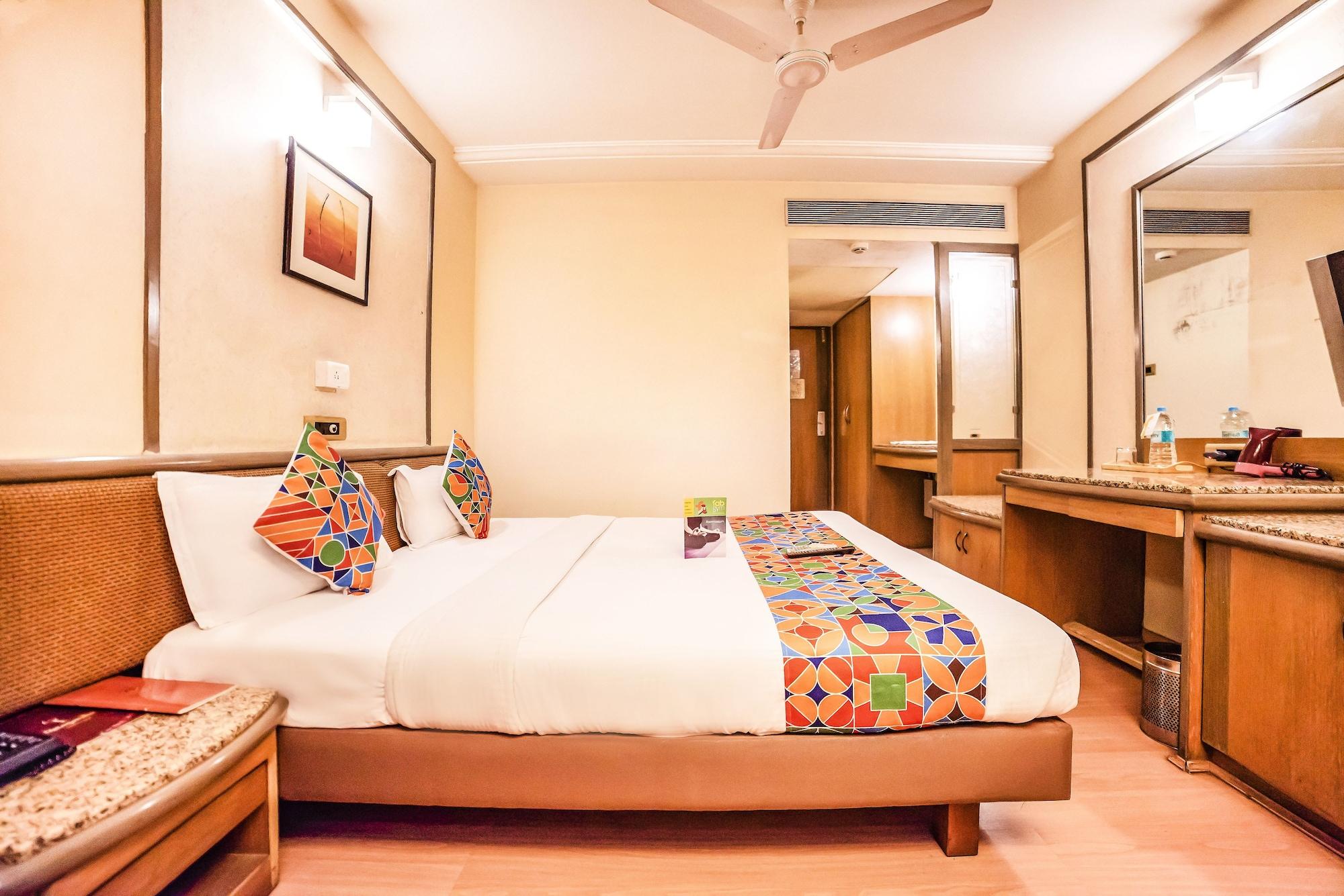 Hotel Gandharva Shivajinagar 3*